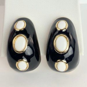 Black & White Enamel - Clip on Earrings - Vintage
